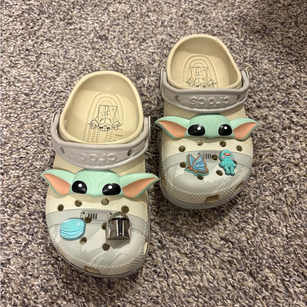 Kids Beige Crocs Clogs with Green yoda Charms